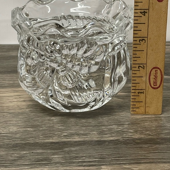 Vintage Imperial Crystal-Bowl Tied Bag Shaped with Tassels USA Fine 24% Lead EUC - Picture 5 of 6